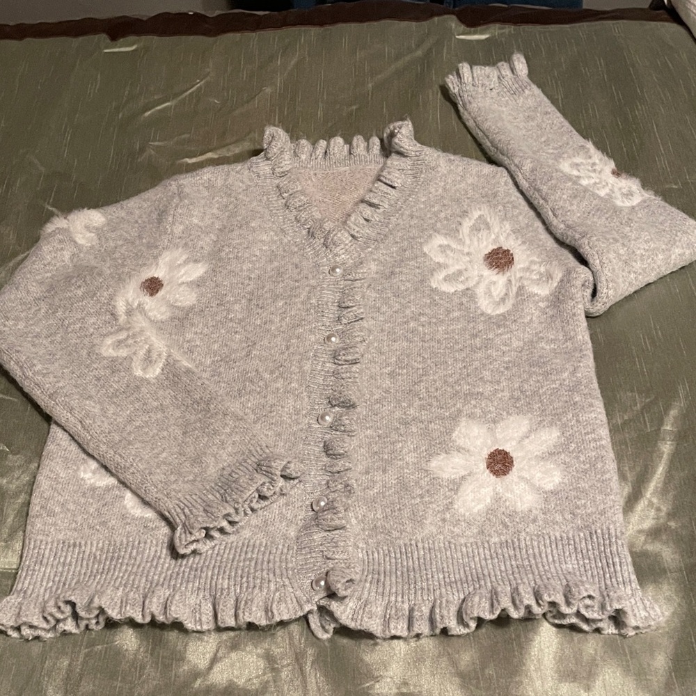 Gray Floral Women's BUTTON UP  Sweater WOMENS SIZE S
